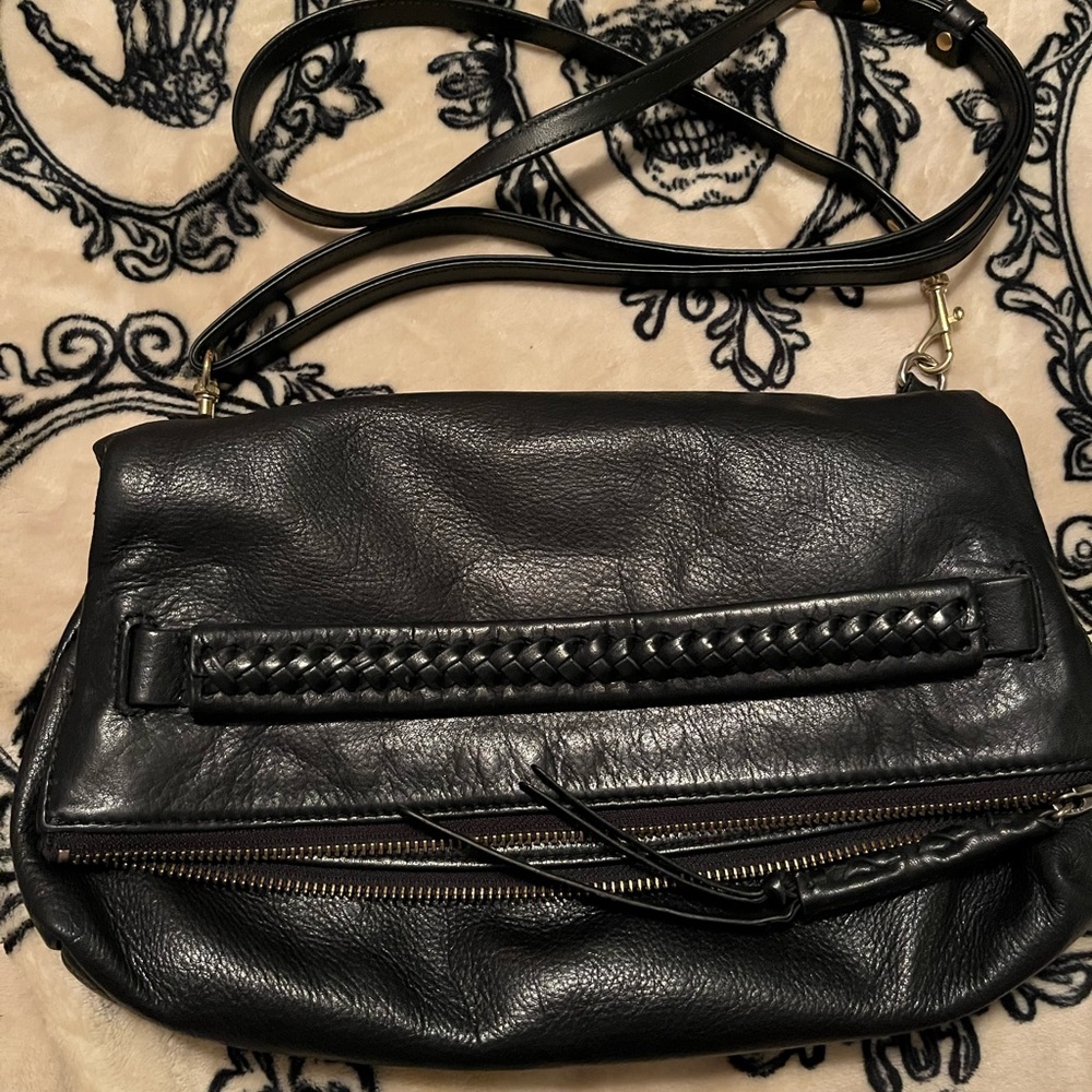 FRYE AND CO. Black Leather Crossbody Bag